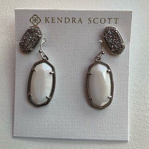 NWT 2 pair Kendra Scott earrings, stud & dangle
